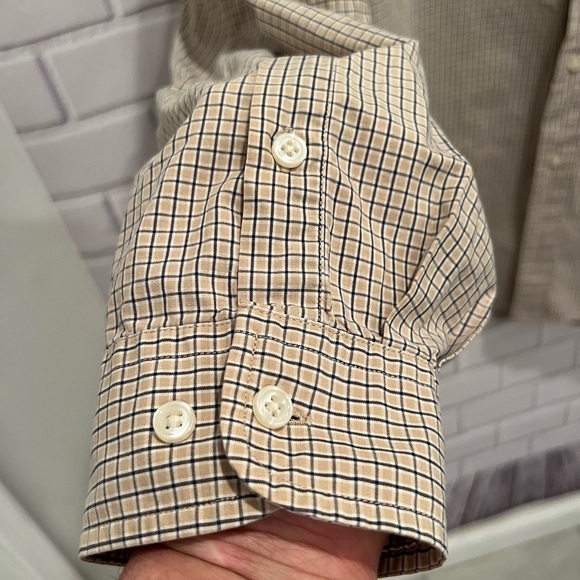 TOMMY Hilfiger men long sleeve button down shirt/size XL - Picture 7 of 9